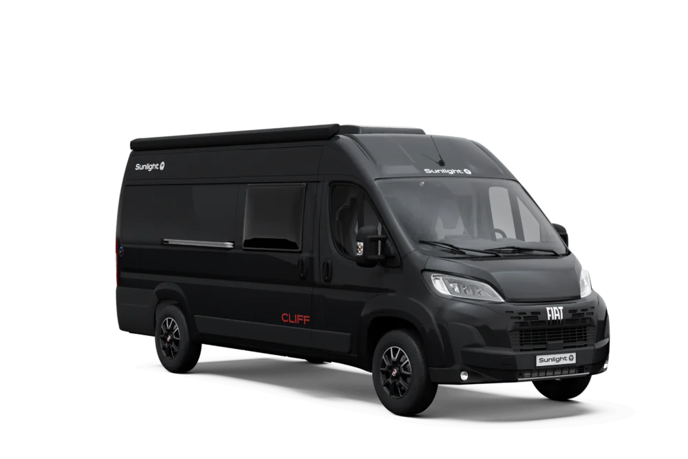 Schwarzer Fiat Sunlight Cliff 640 Campervan